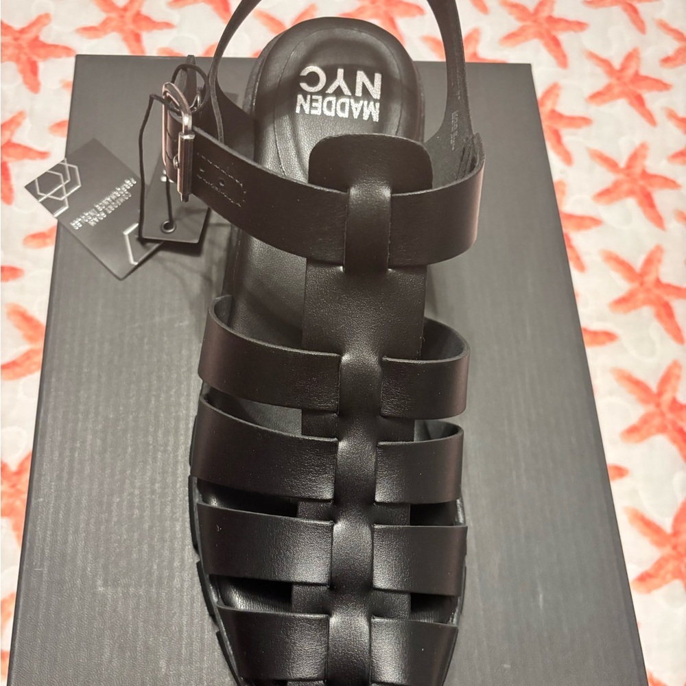 Trendy Black Platform Sandals - Picture 2 of 8